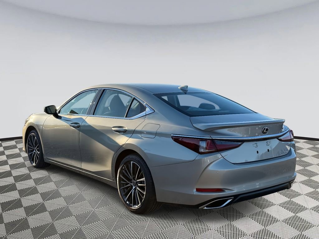 Used 2025 Lexus ES 350 w/ Premium Package image 4