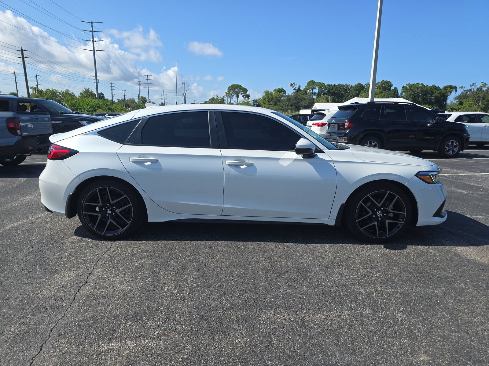Certified 2024 Honda Civic Sport Touring image 3
