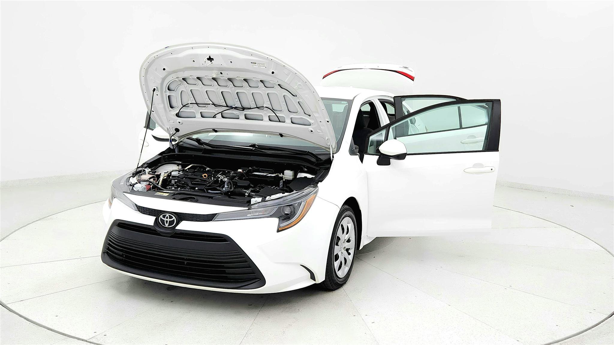 Used 2023 Toyota Corolla LE FWD image 9