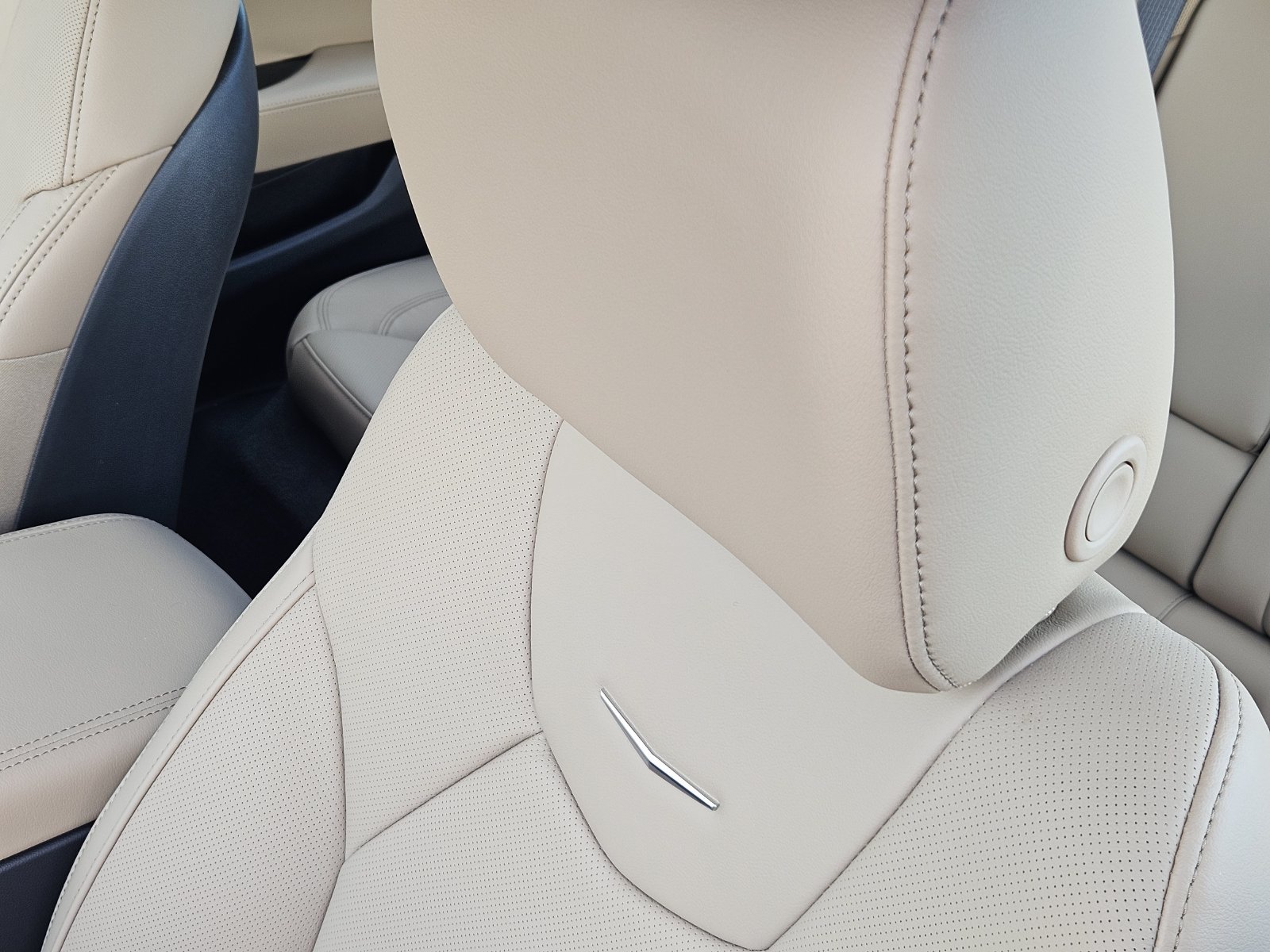 New 2026 Cadillac CT5 Premium Luxury w/ Technology Package RWD image 17