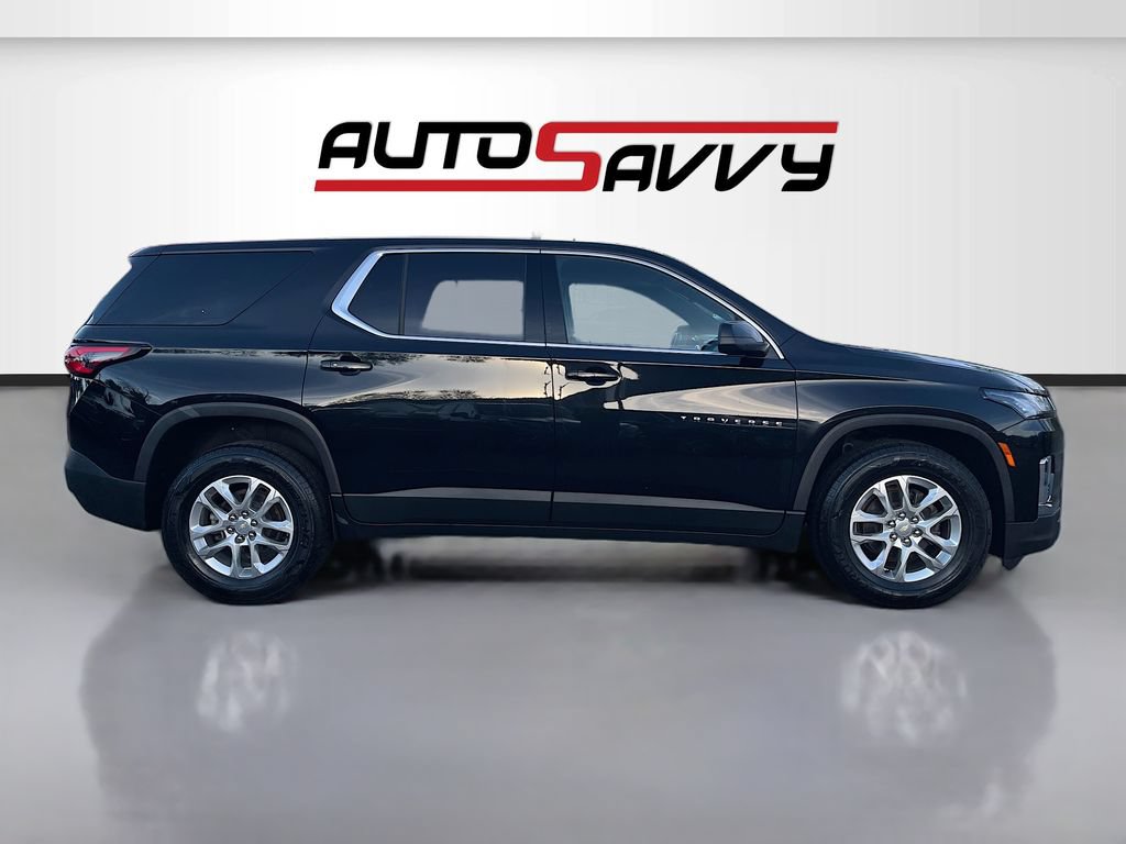 Used 2023 Chevrolet Traverse LS AWD/4WD image 8