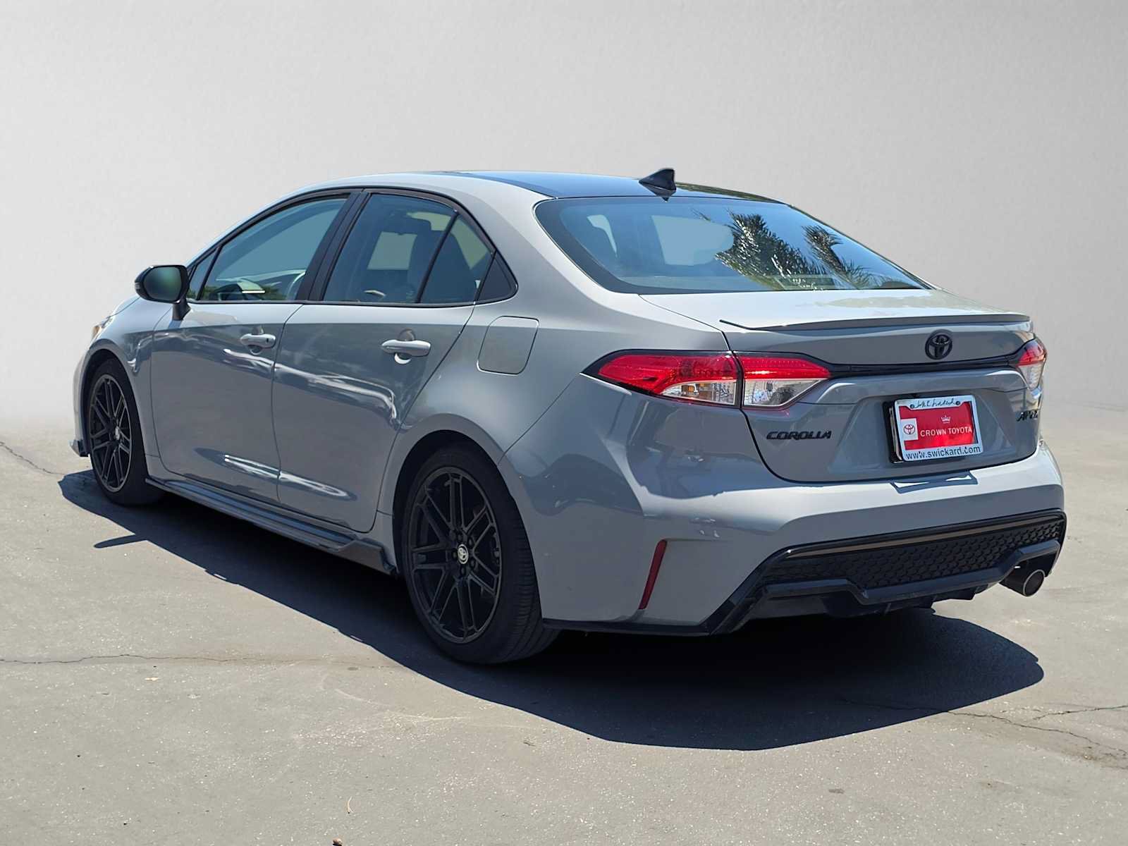 Used 2022 Toyota Corolla SE FWD image 5