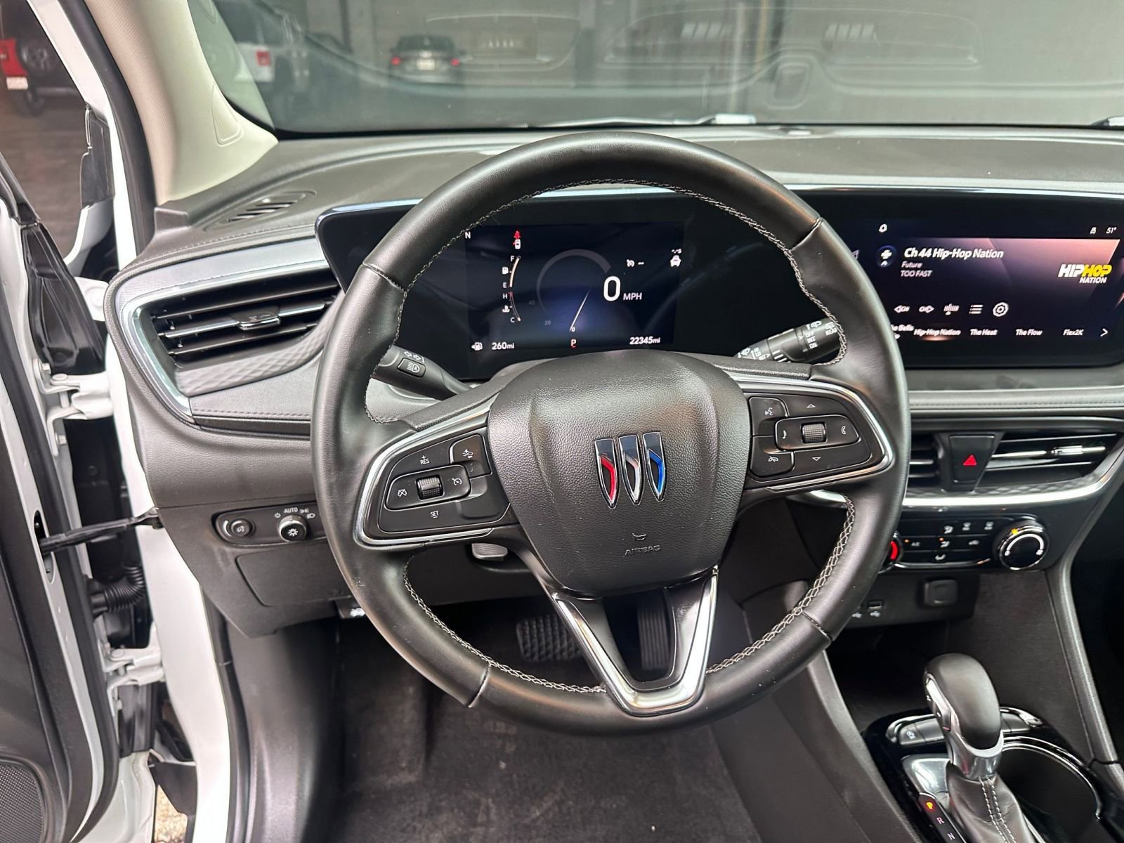 Used 2025 Buick Encore GX Preferred image 28