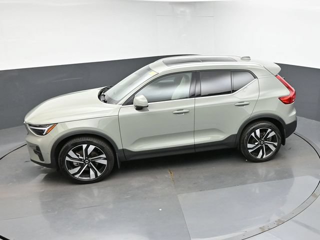 Used 2025 Volvo XC40 B5 Ultra w/ Climate Package AWD/4WD image 20