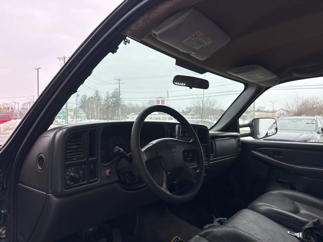 Used 2004 GMC Sierra 3500 SLE image 6