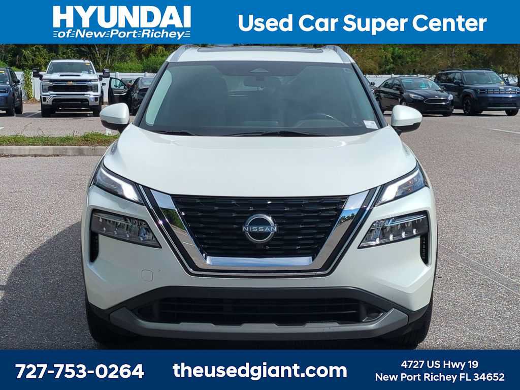 Used 2022 Nissan Rogue SV w/ SV Premium Package FWD image 8