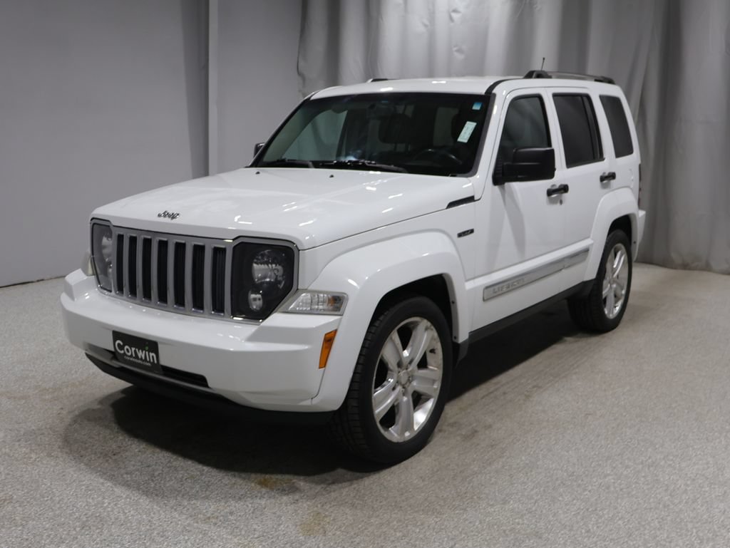 Used 2012 Jeep Liberty Limited Jet w/ Trailer Tow Class III Group AWD/4WD image 6