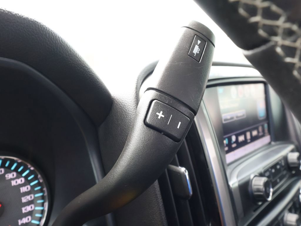 Used 2018 Chevrolet Silverado 1500 LT w/ All Star Edition image 18