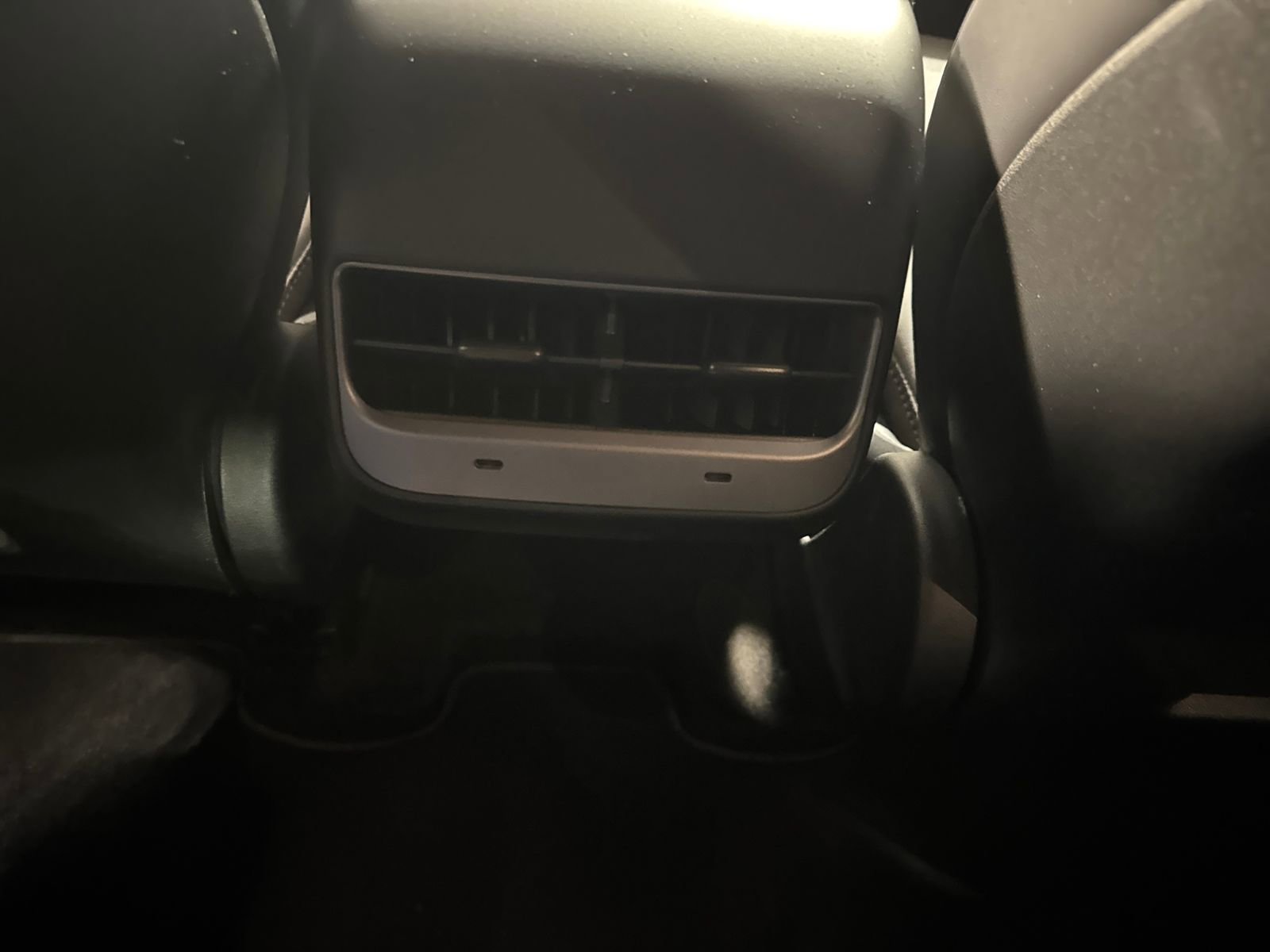 Used 2022 Tesla Model Y Performance image 27