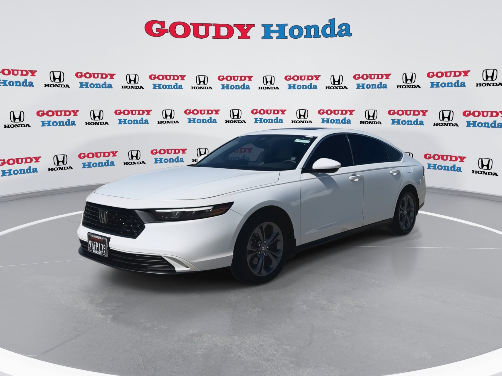 Certified 2024 Honda Accord EX image 4