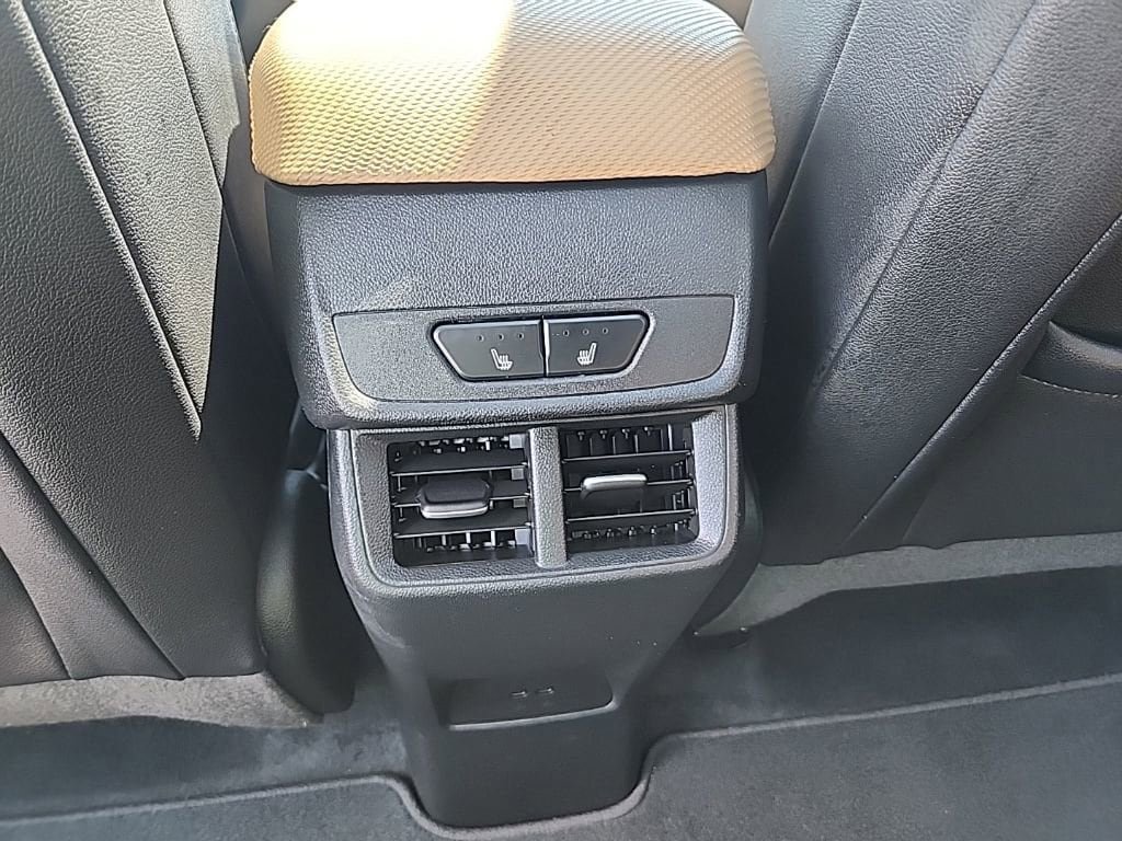 Certified 2025 Chevrolet Equinox ACTIV w/ Convenience Package III AWD/4WD image 37