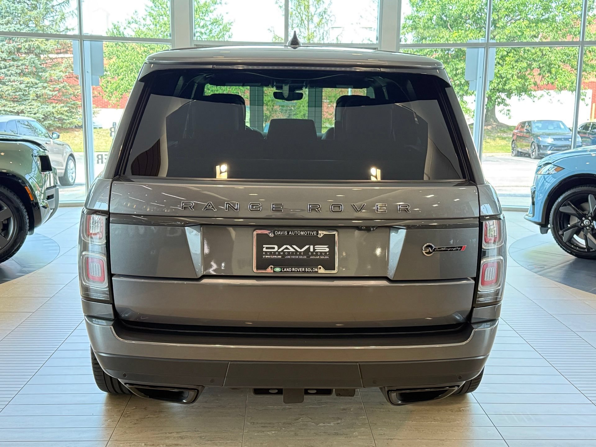 Used 2018 Land Rover Range Rover SV Autobiography Dynamic AWD/4WD image 9