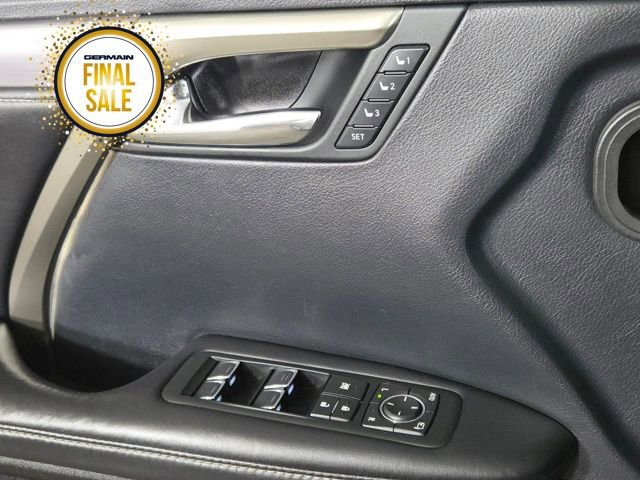 Used 2017 Lexus RX 450h AWD image 25