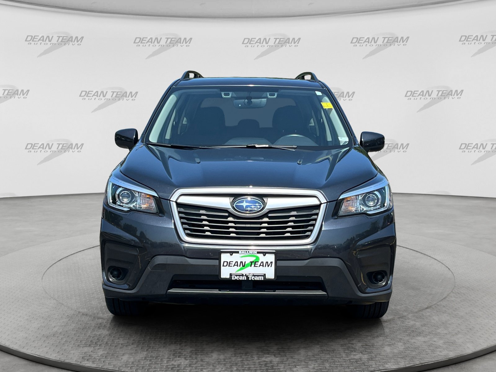 Used 2019 Subaru Forester Premium AWD/4WD image 2