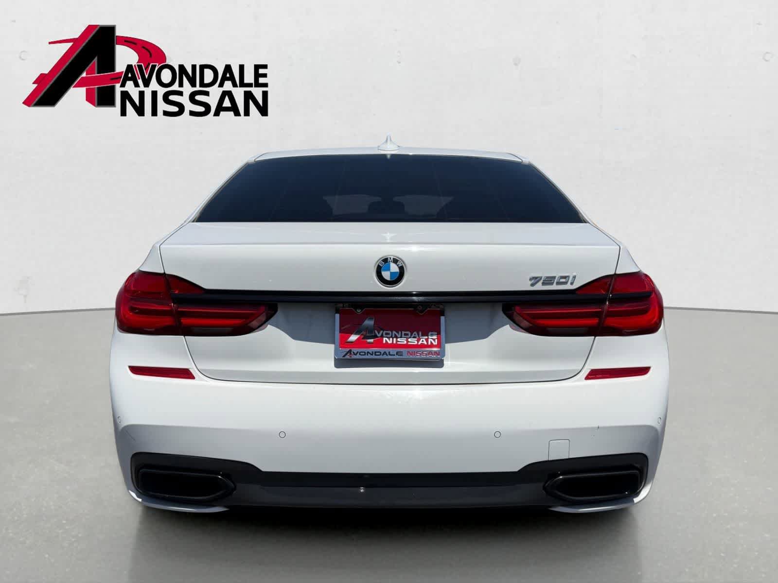 Used 2019 BMW 750i w/ Executive Package RWD image 5