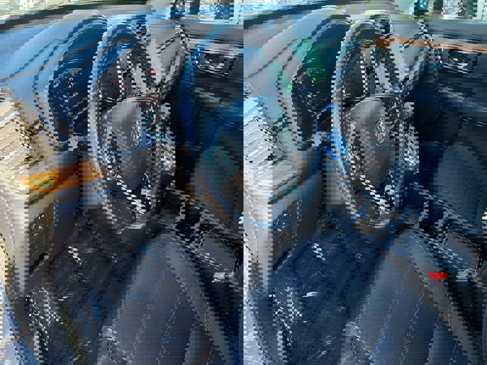 Used 2022 Honda CR-V EX-L image 13