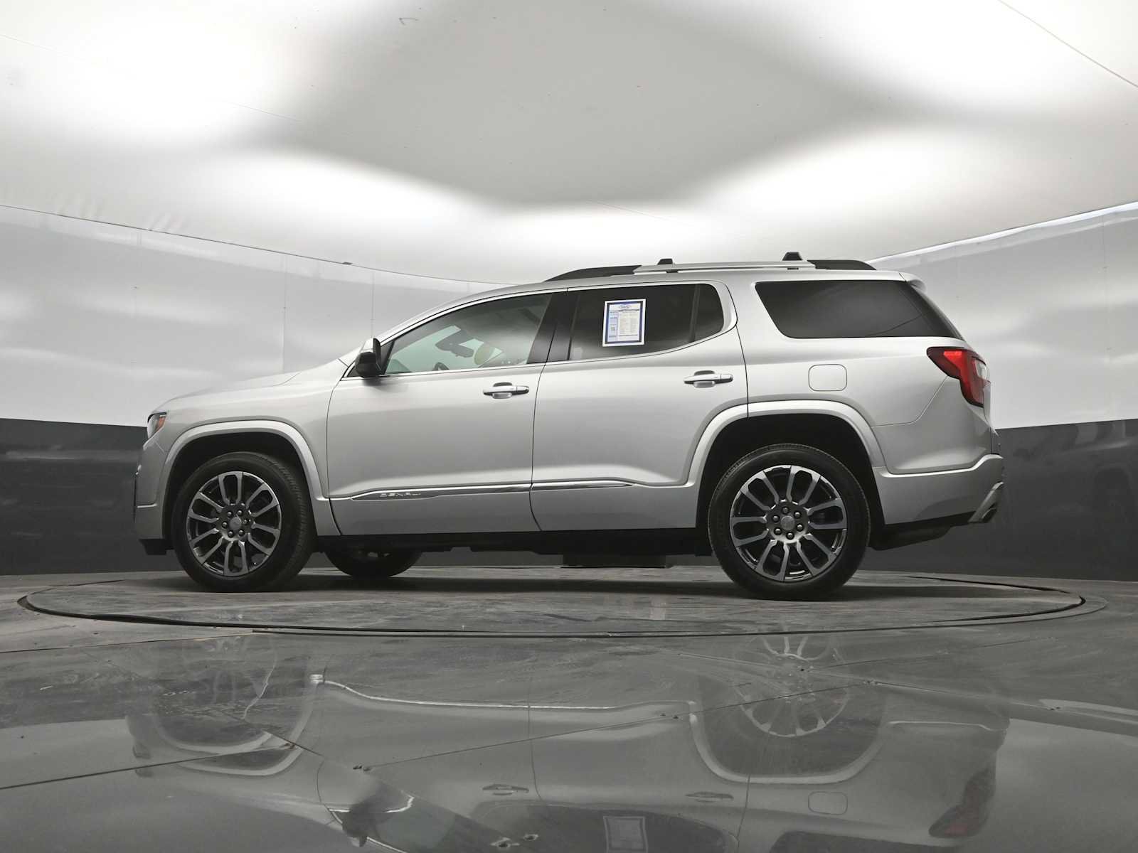 Used 2020 GMC Acadia Denali w/ LPO, Adventure Package AWD/4WD image 34