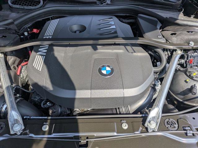 Used 2025 BMW 740i xDrive image 18