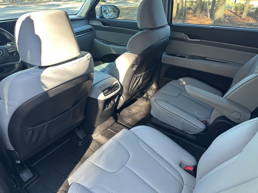 Used 2025 Hyundai Palisade SEL image 15