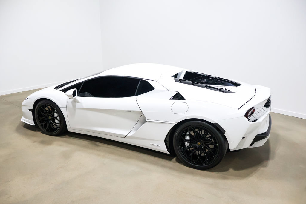 Used 2026 Lamborghini Temerario AWD/4WD image 16