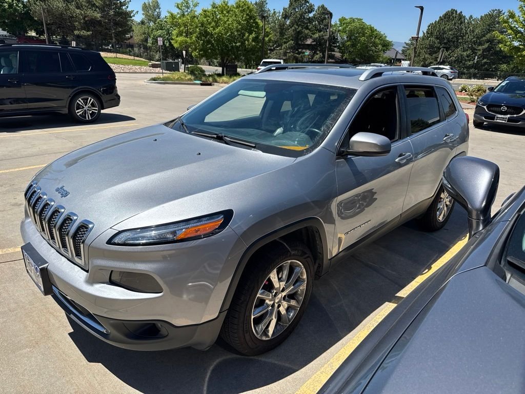 Used 2016 Jeep Cherokee Limited AWD/4WD image 1