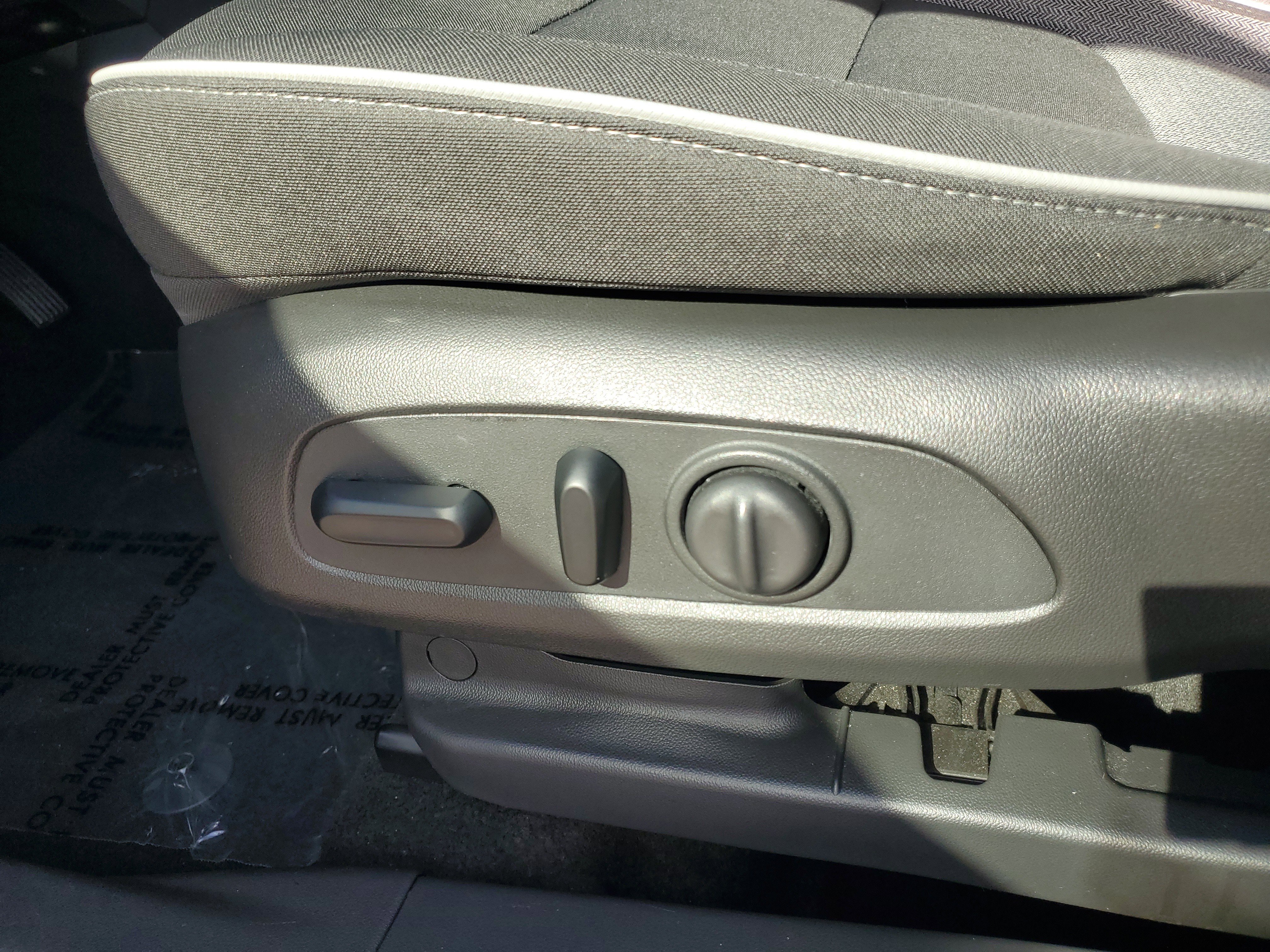 Used 2023 Chevrolet TrailBlazer LT w/ Convenience Package image 12