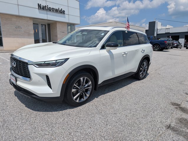 Certified 2023 INFINITI QX60 Luxe w/ Cargo Package image 1