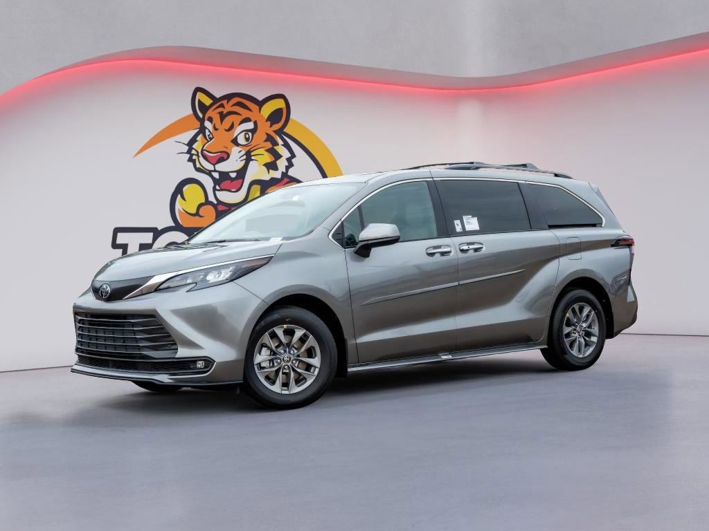 New 2026 Toyota Sienna XLE