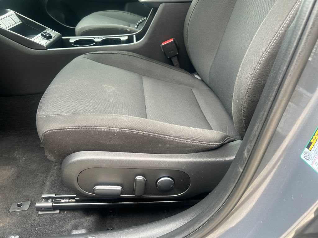 Used 2024 Hyundai Kona SEL w/ Convenience Package AWD/4WD image 30