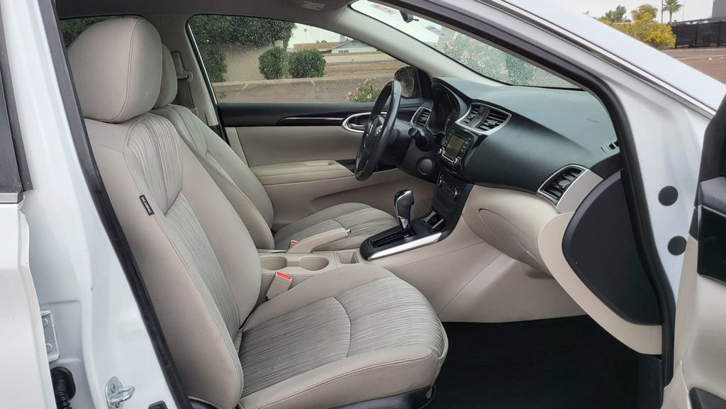 Used 2017 Nissan Sentra SV image 17