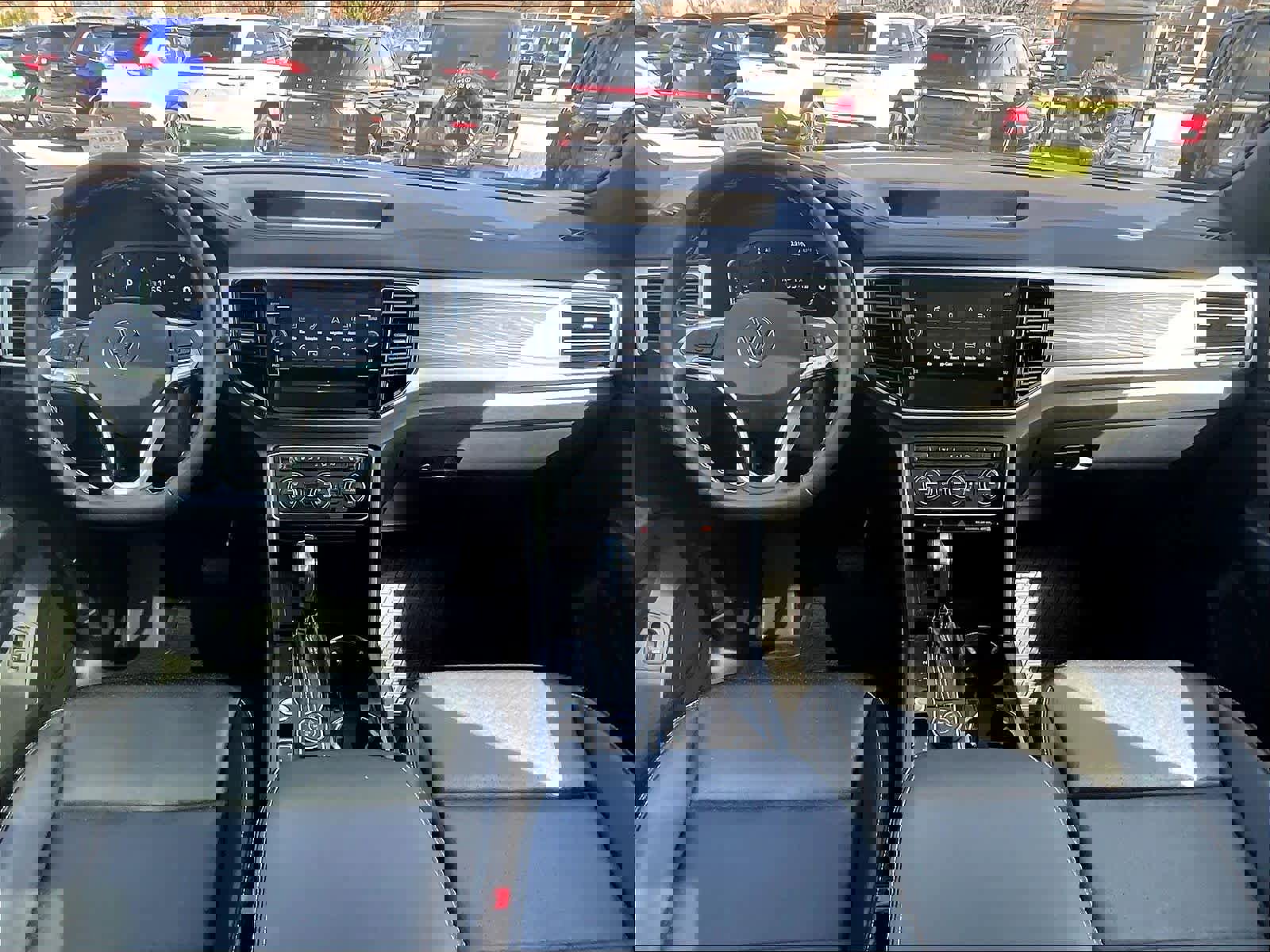 Used 2023 Volkswagen Atlas Cross Sport SE w/ Panoramic Sunroof Package image 21