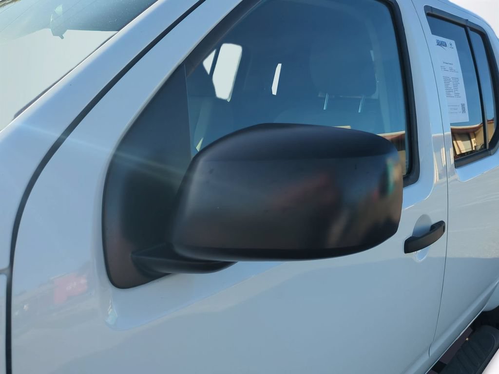 Used 2019 Nissan Frontier SV RWD image 12