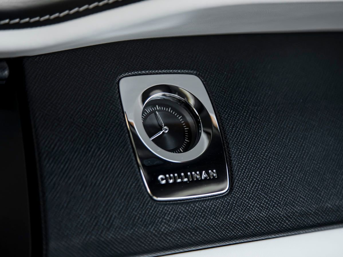 Certified 2024 Rolls-Royce Cullinan w/ Cullinan Package image 14