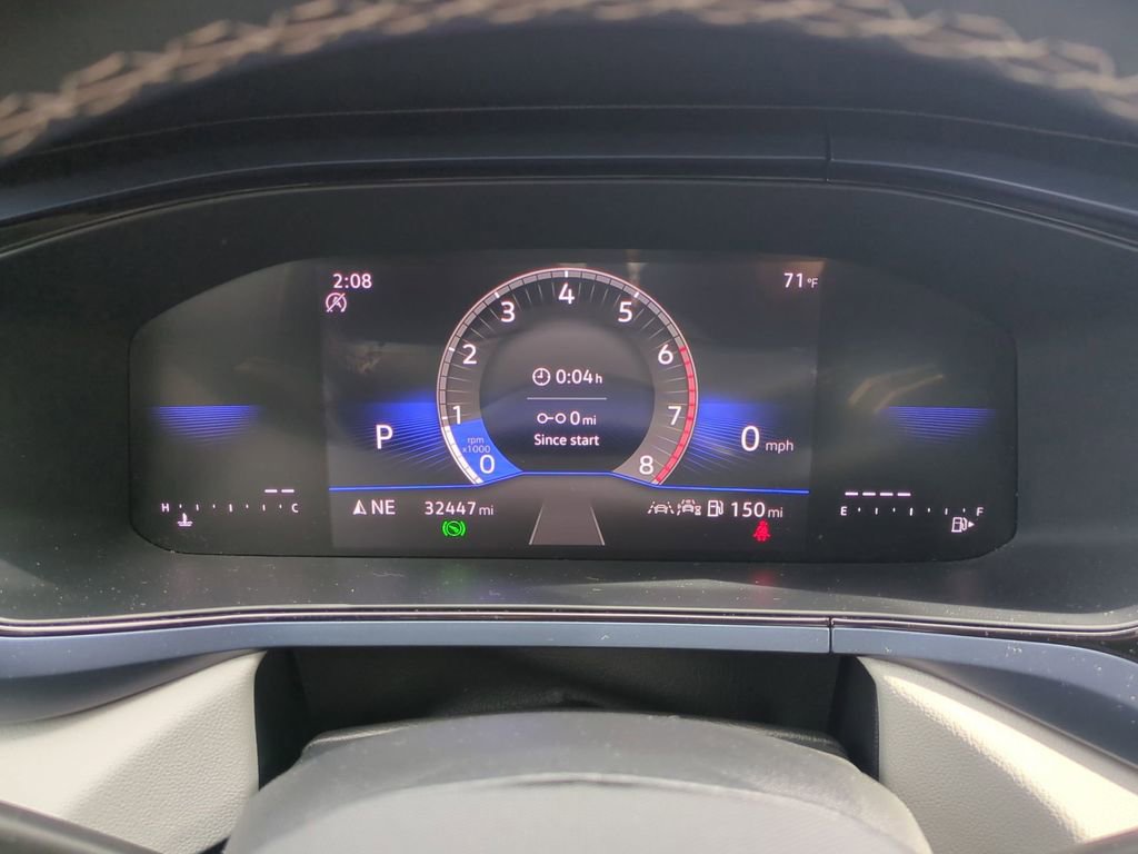 Used 2024 Volkswagen Taos SE image 16