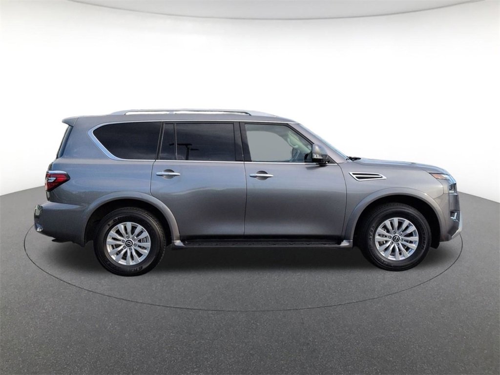 Used 2024 Nissan Armada SV image 4
