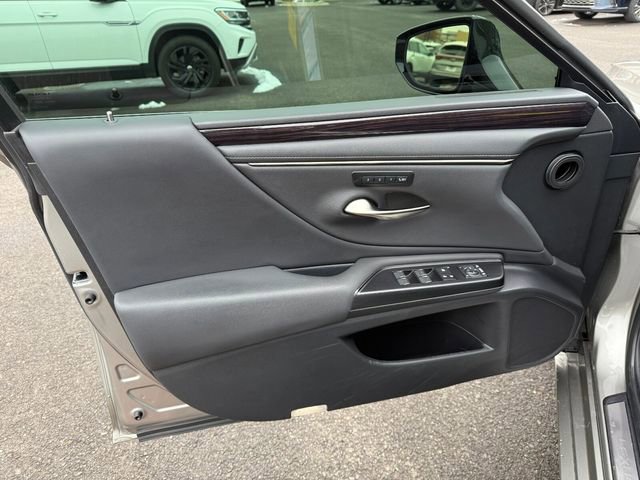 Certified 2021 Lexus ES 250 w/ Premium Package image 13