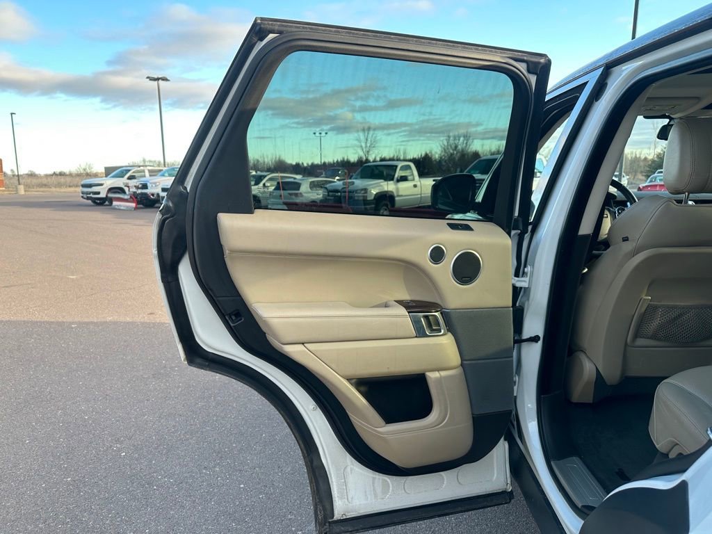 Used 2014 Land Rover Range Rover Sport Supercharged image 19