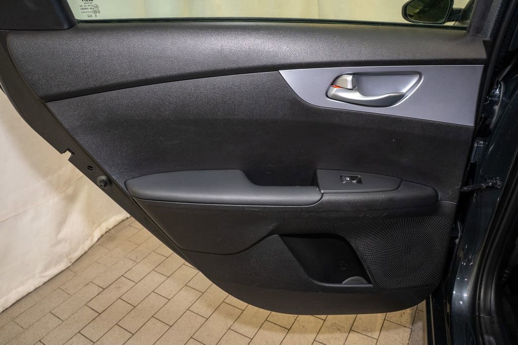 Used 2024 Kia Forte LXS image 8