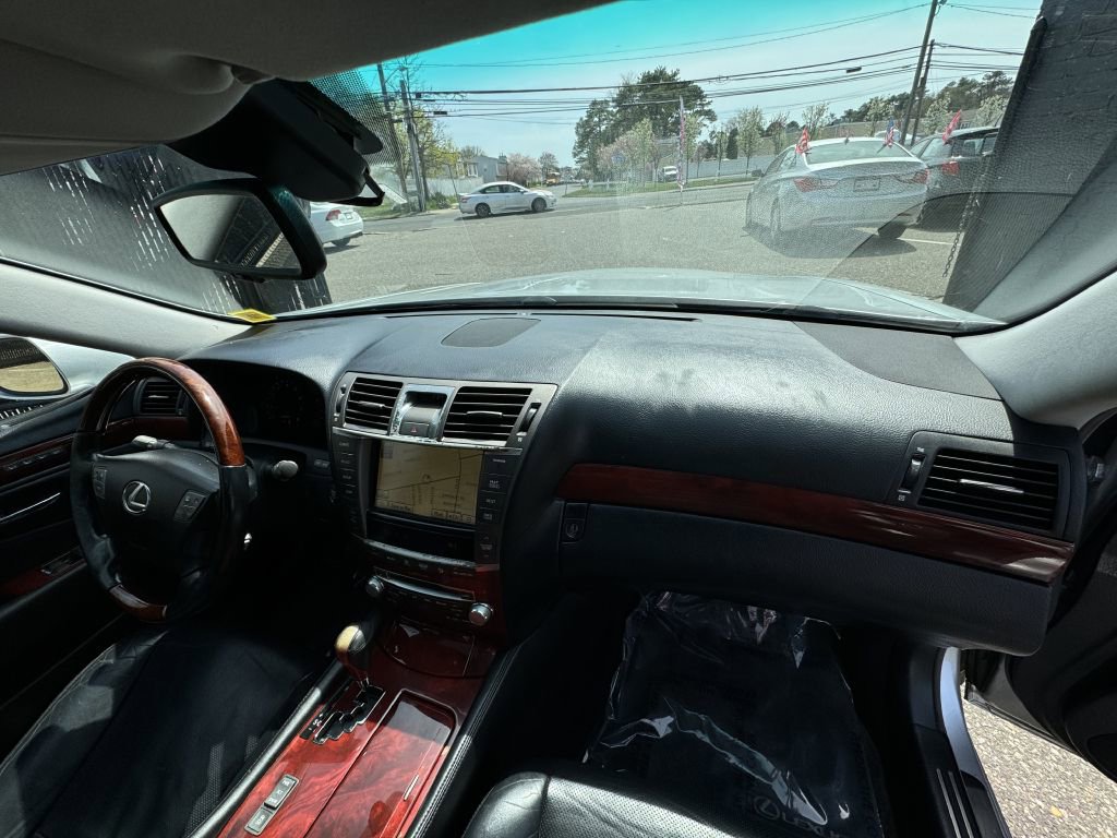 Used 2012 Lexus LS 460 AWD w/ Luxury Value Edition image 20