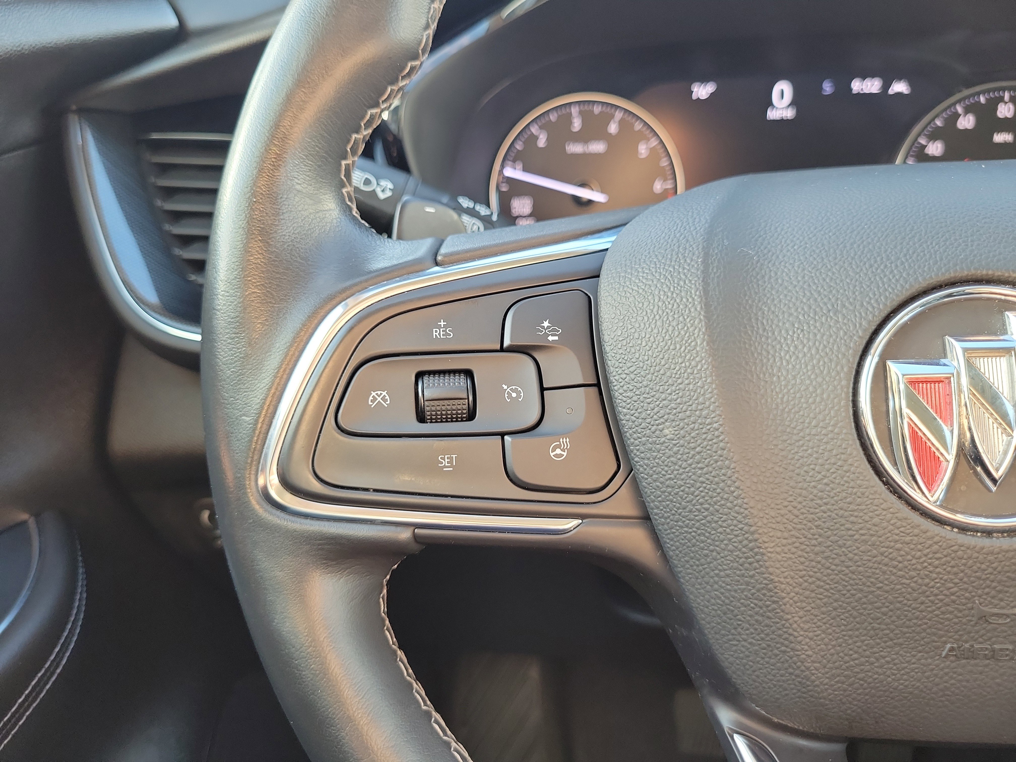 Used 2023 Buick Envision Essence image 20