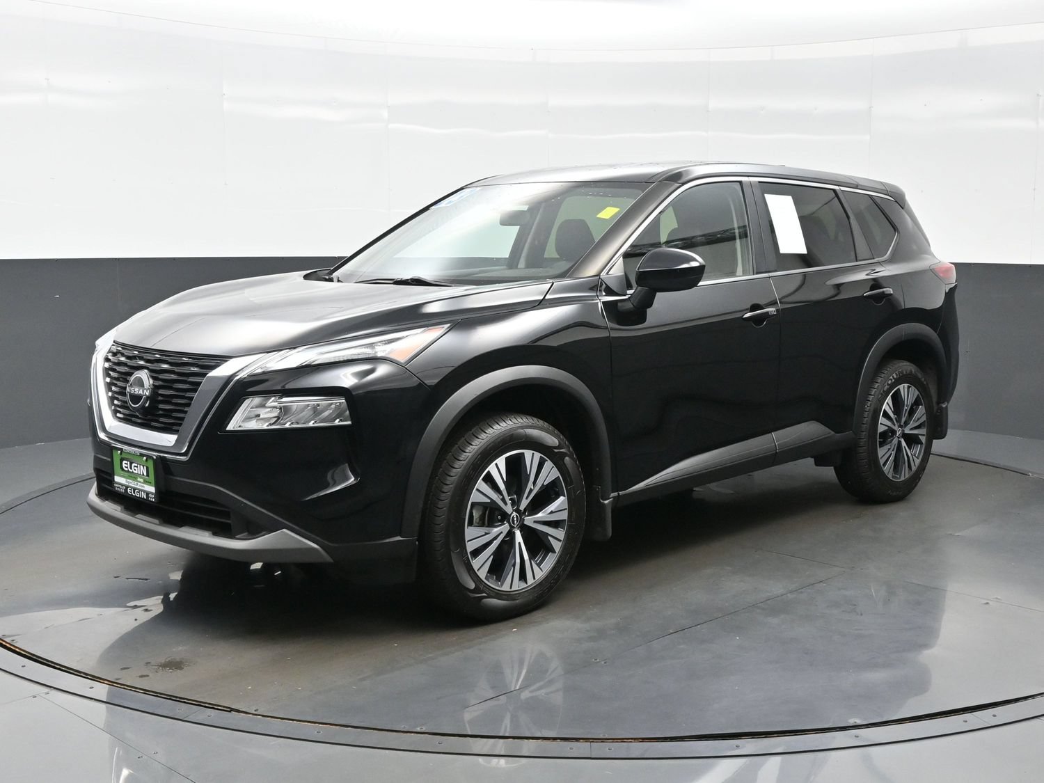 Used 2023 Nissan Rogue SV AWD/4WD image 2
