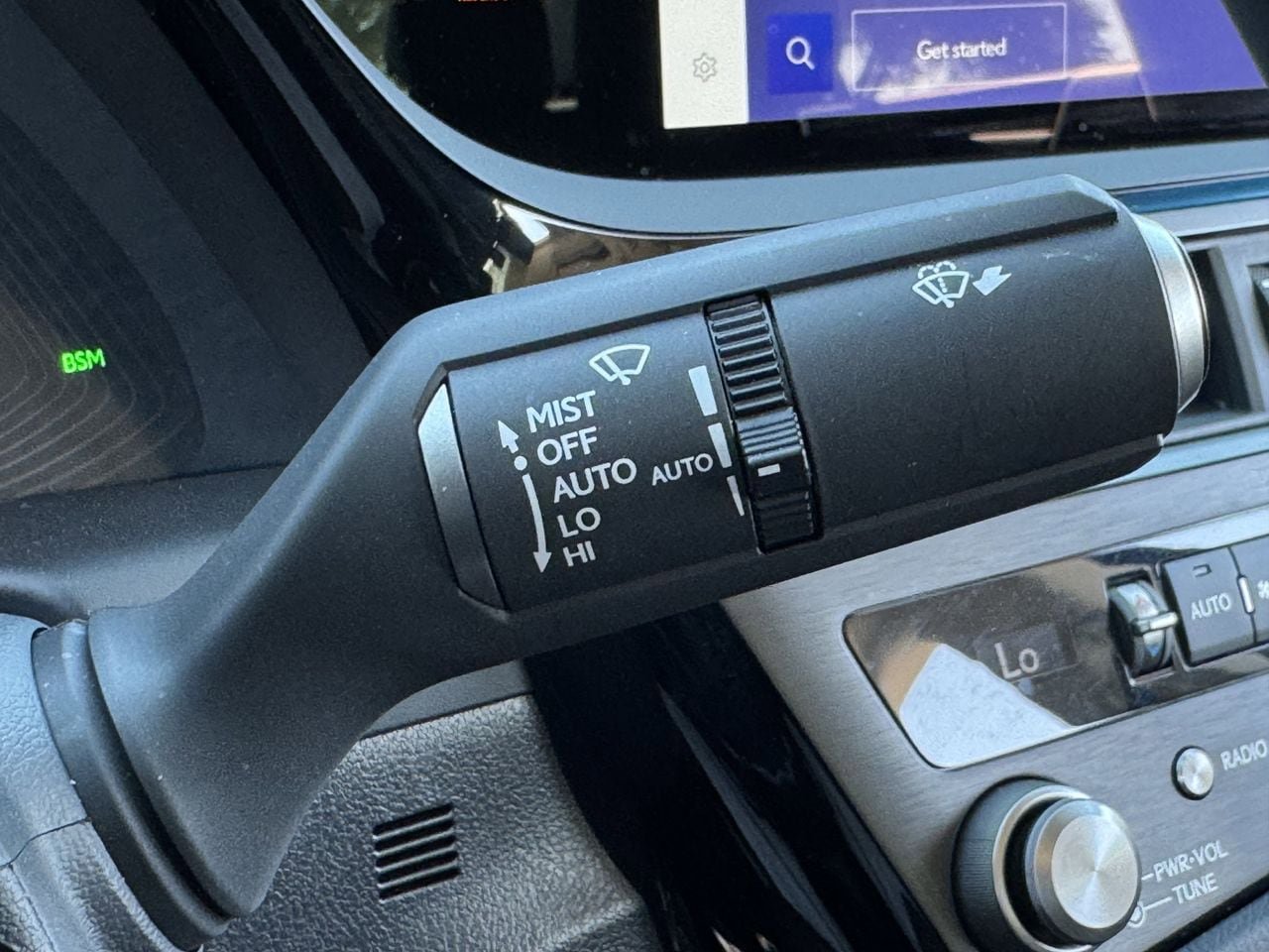 Used 2025 Lexus ES 300h F Sport w/ Accessory Package (Z2) image 23