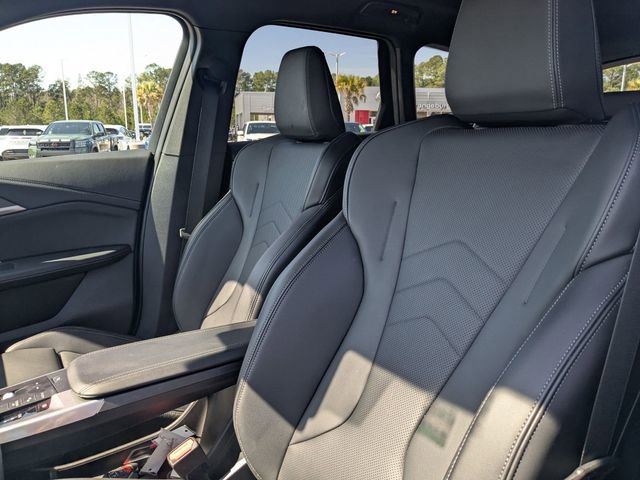 Used 2025 BMW X1 M35i AWD/4WD image 14