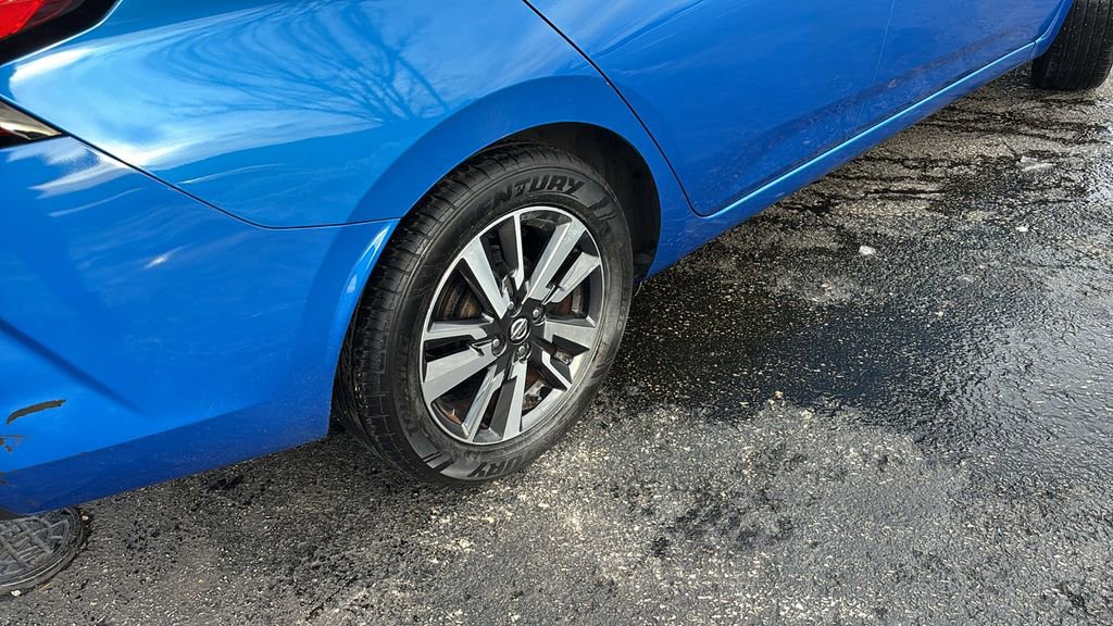 Used 2021 Nissan Versa SV image 8