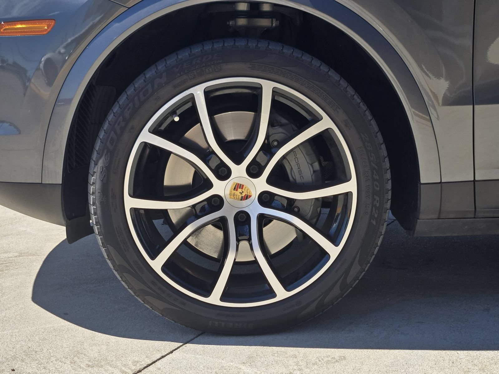 Used 2020 Porsche Cayenne S AWD/4WD image 11