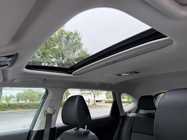 Certified 2025 Kia Seltos EX w/ EX Sunroof Package FWD image 26