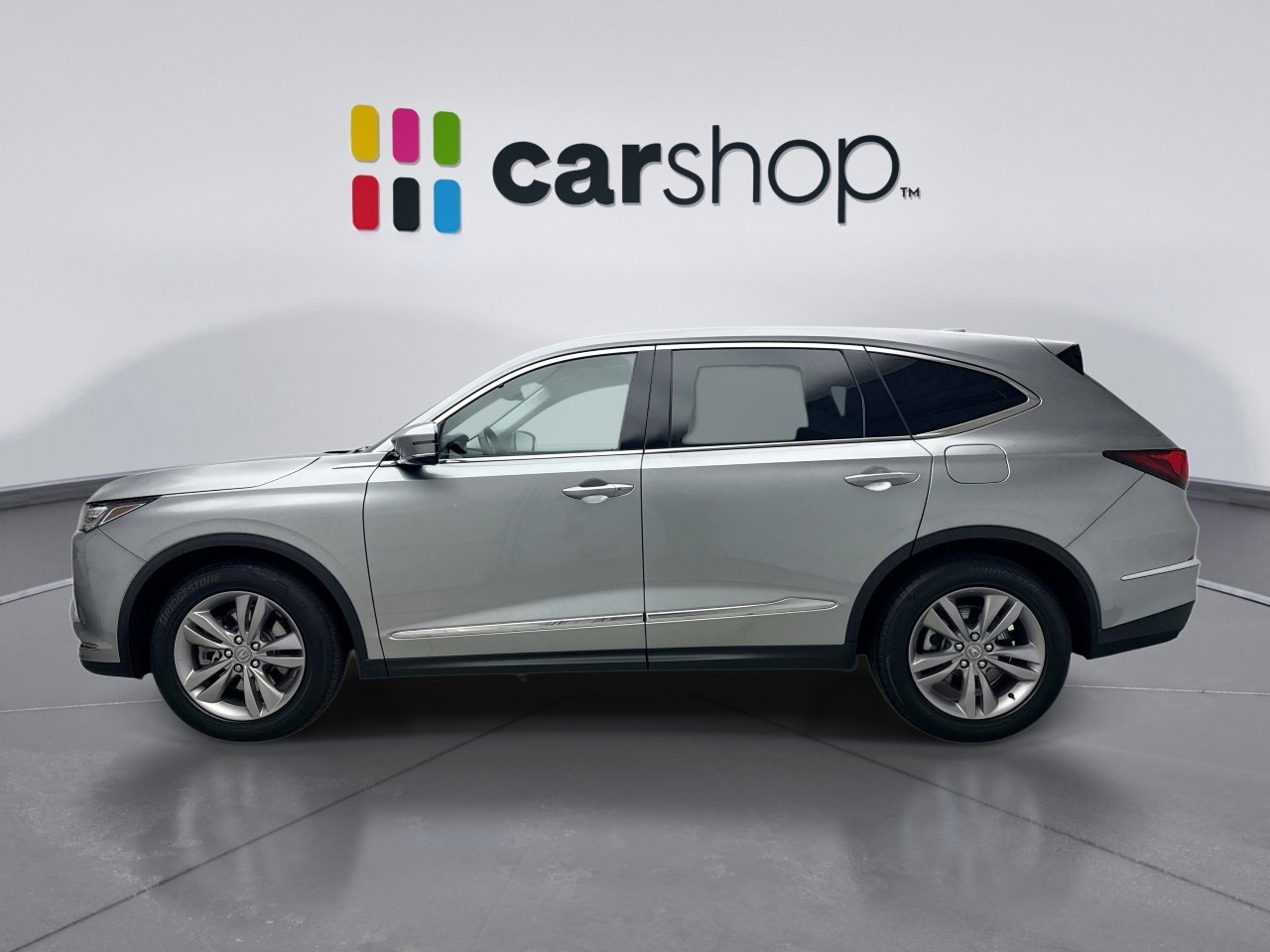 Used 2023 Acura MDX SH-AWD image 2