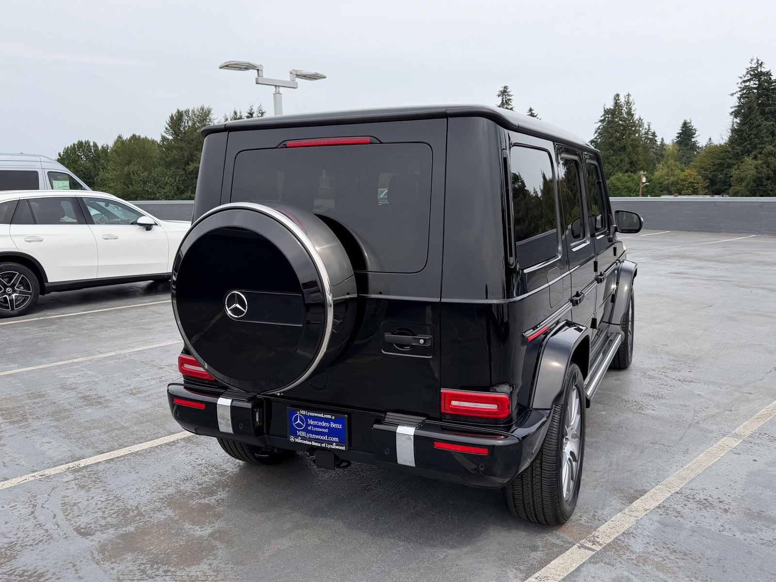 Used 2024 Mercedes-Benz G 550 image 8