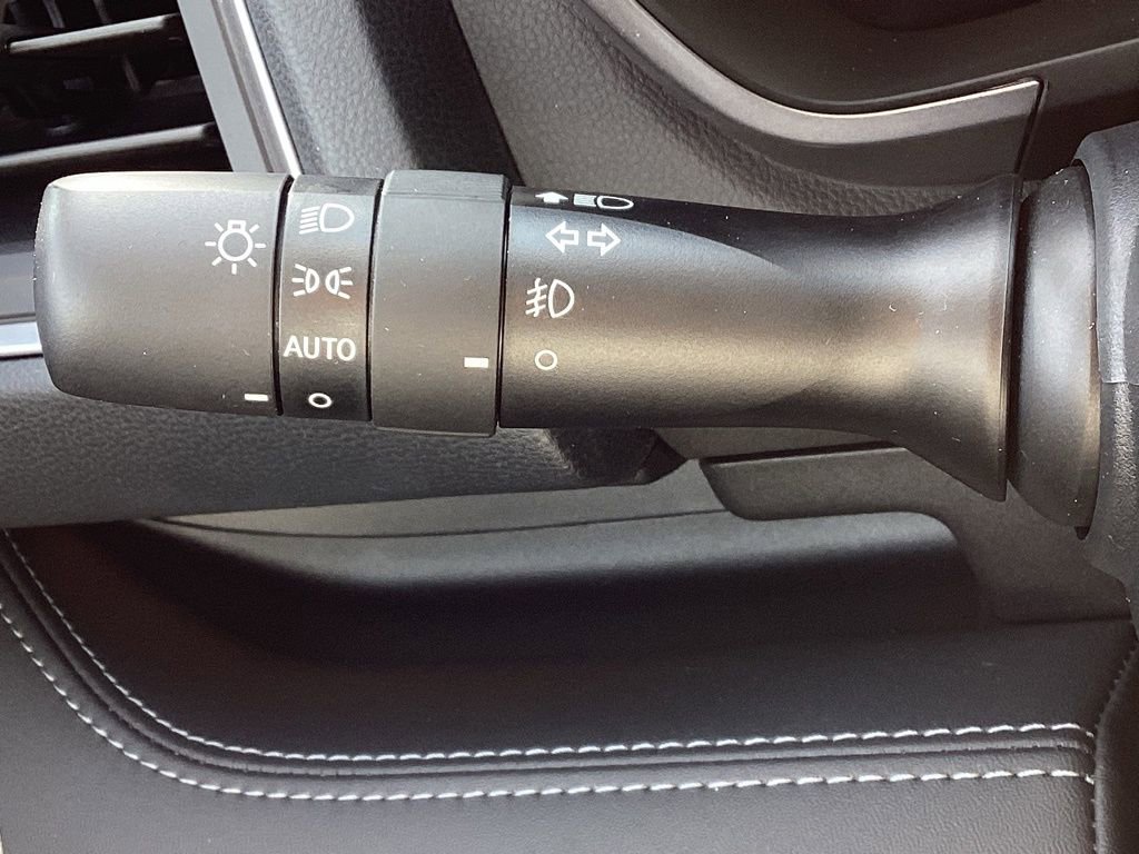 Used 2025 Subaru Ascent Touring image 31