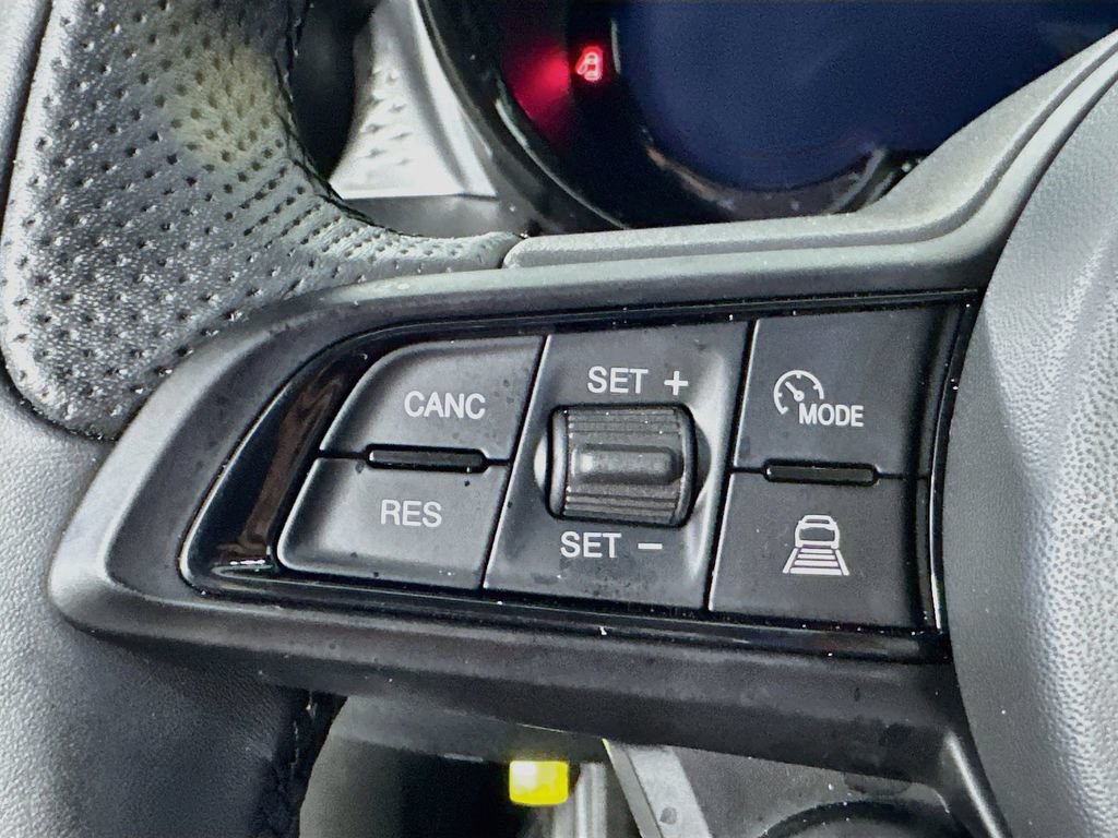 Used 2025 Alfa Romeo Tonale AWD/4WD image 26